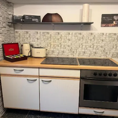 Monteurwohnung Koeln Roeesrath